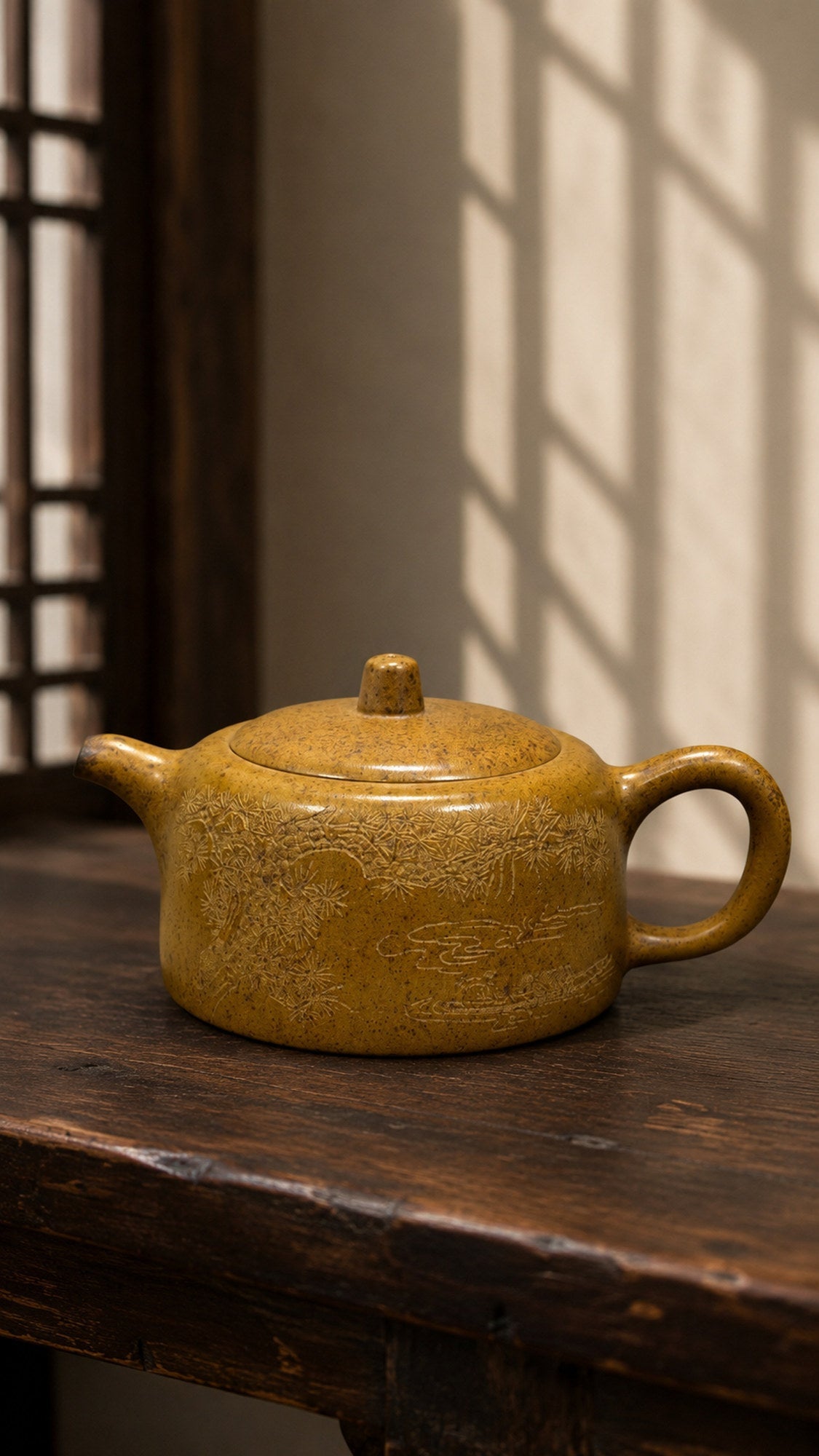 Jinglan Yixing Zisha Teapot – Golden Duanni Clay, 130ml