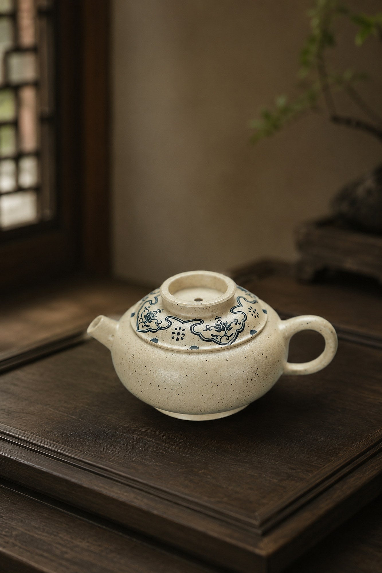 Fu Jia Ju Lun Yixing Zisha Teapot – Baiyu Duanni Clay, 85ml