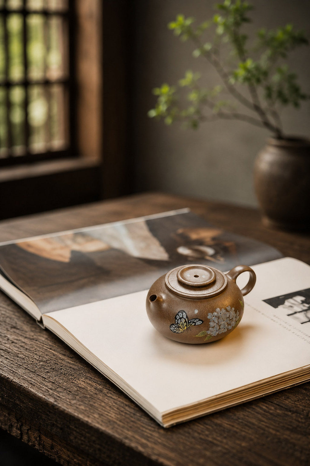 Ju Lun Yixing Zisha Teapot – Qing Jiangponi Clay, 90ml