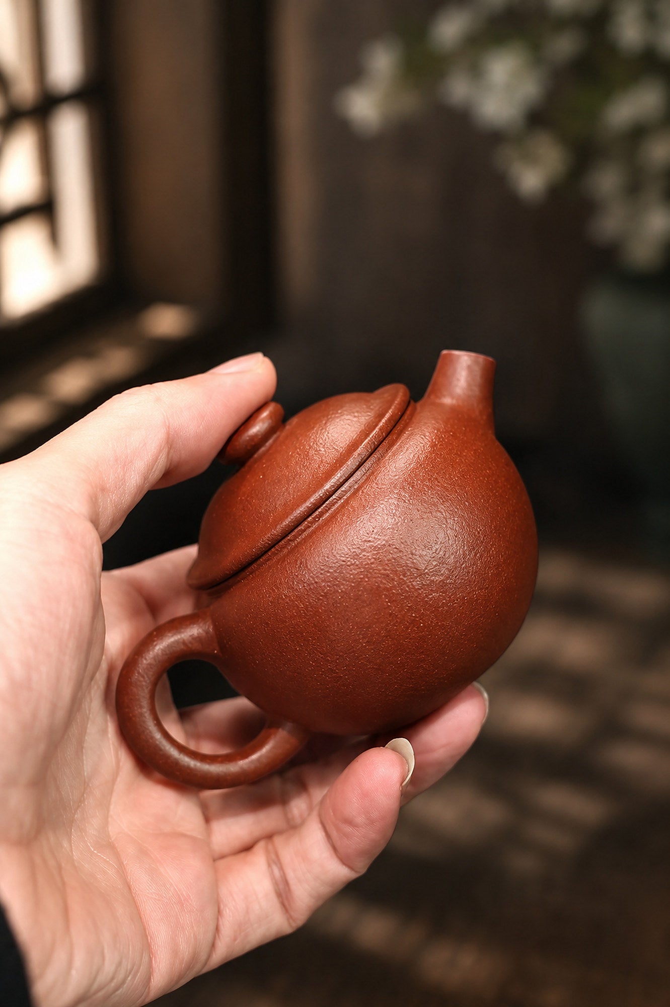 Handmade Ju Lun Yixing Zisha Teapot – Taohua Clay, 110ml