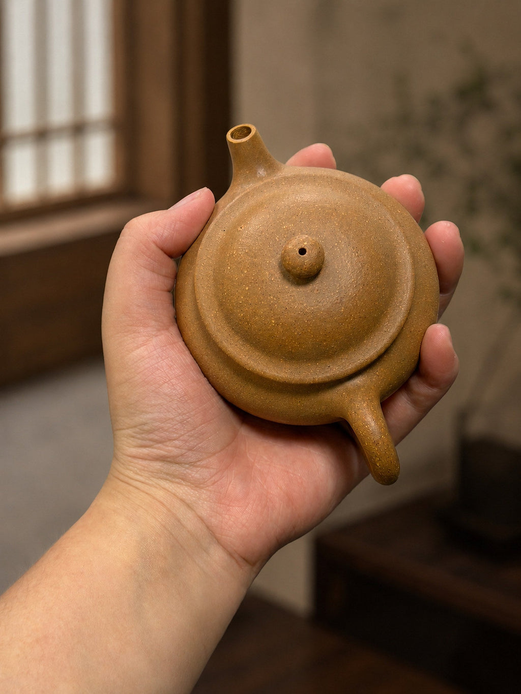 Handmade Jun Yu Yixing Zisha Teapot – Golden Duanni Clay, 160ml