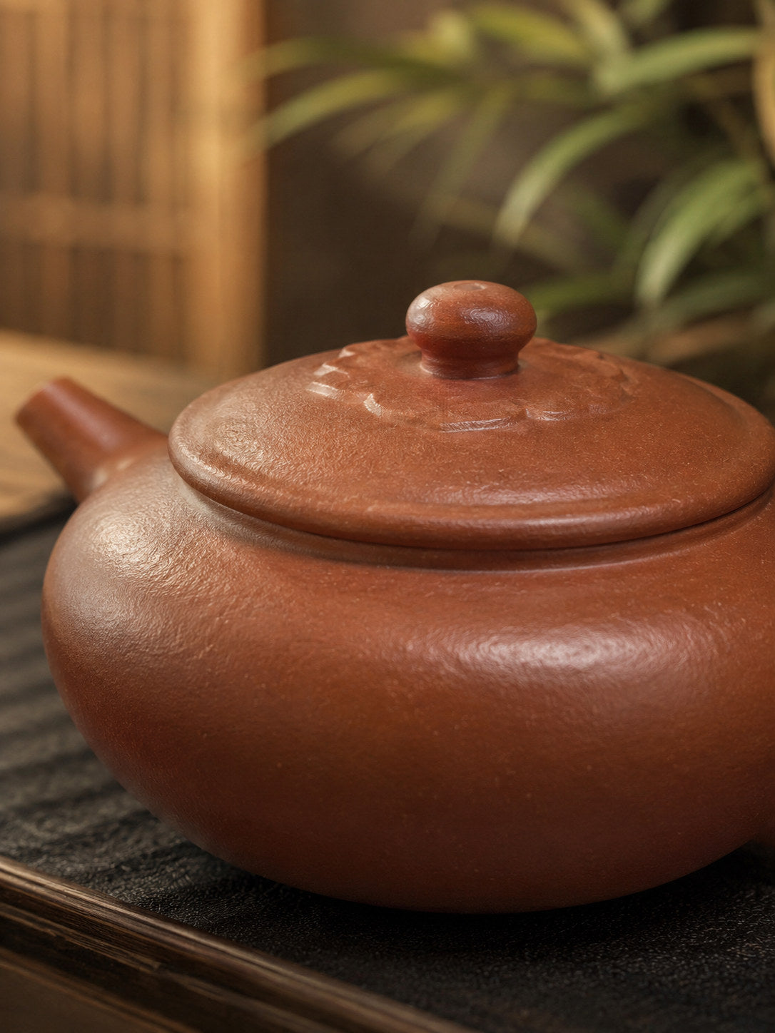 Handmade Lian Deng Yixing Zisha Teapot – Jiangponi Clay, 130ml