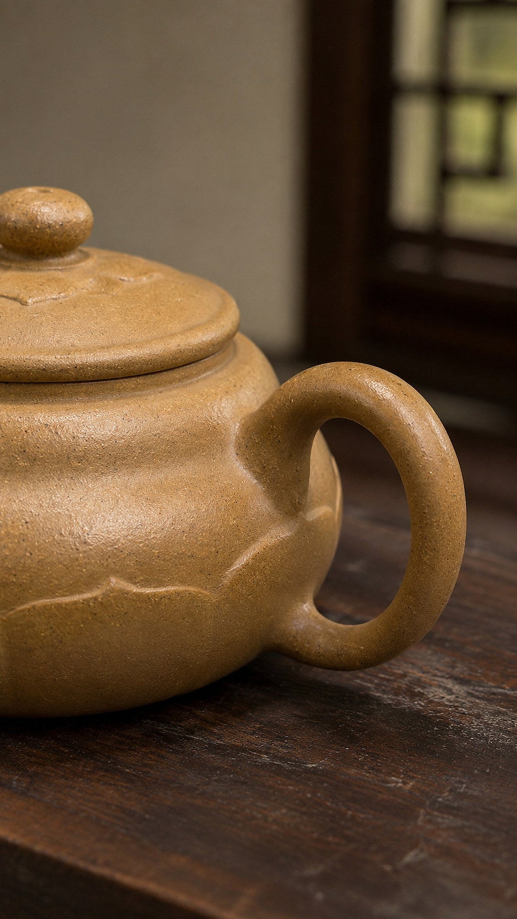 Handmade Lianyun Yixing Zisha Teapot – Golden Duanni Clay, 180ml