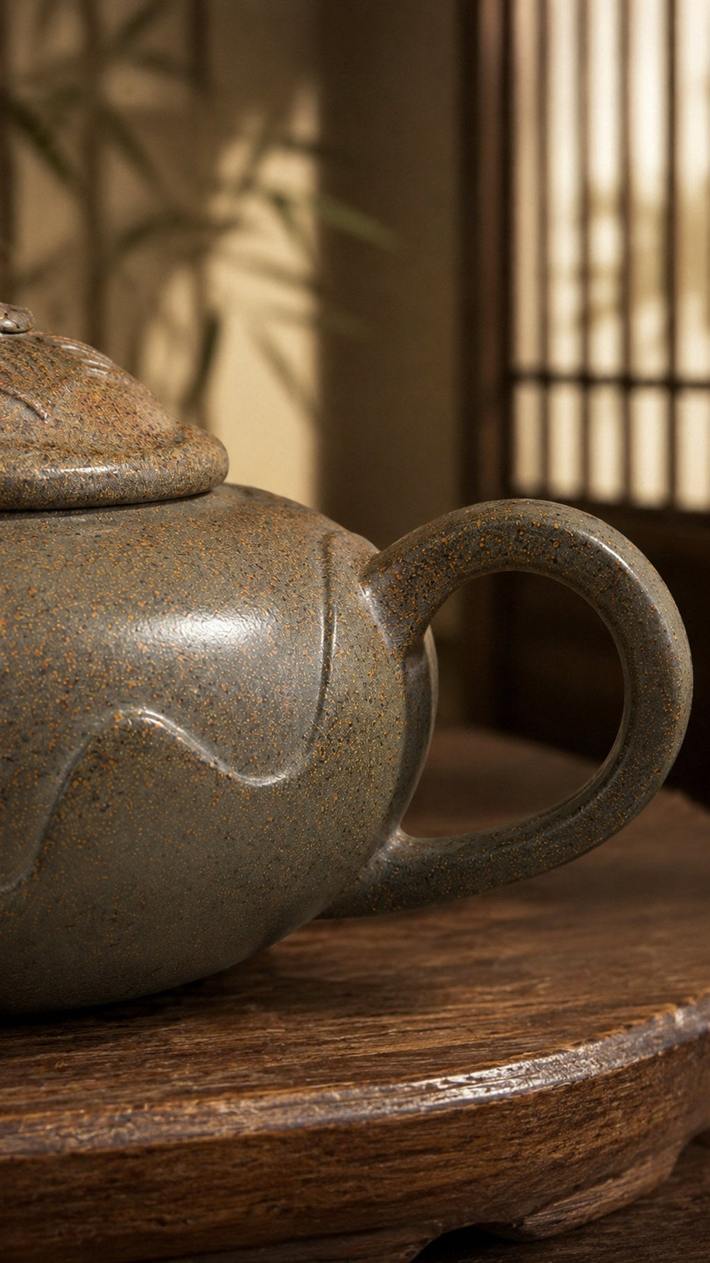 Lianyun Yixing Zisha Teapot – Xiekeqing Clay, 180ml – No. 194