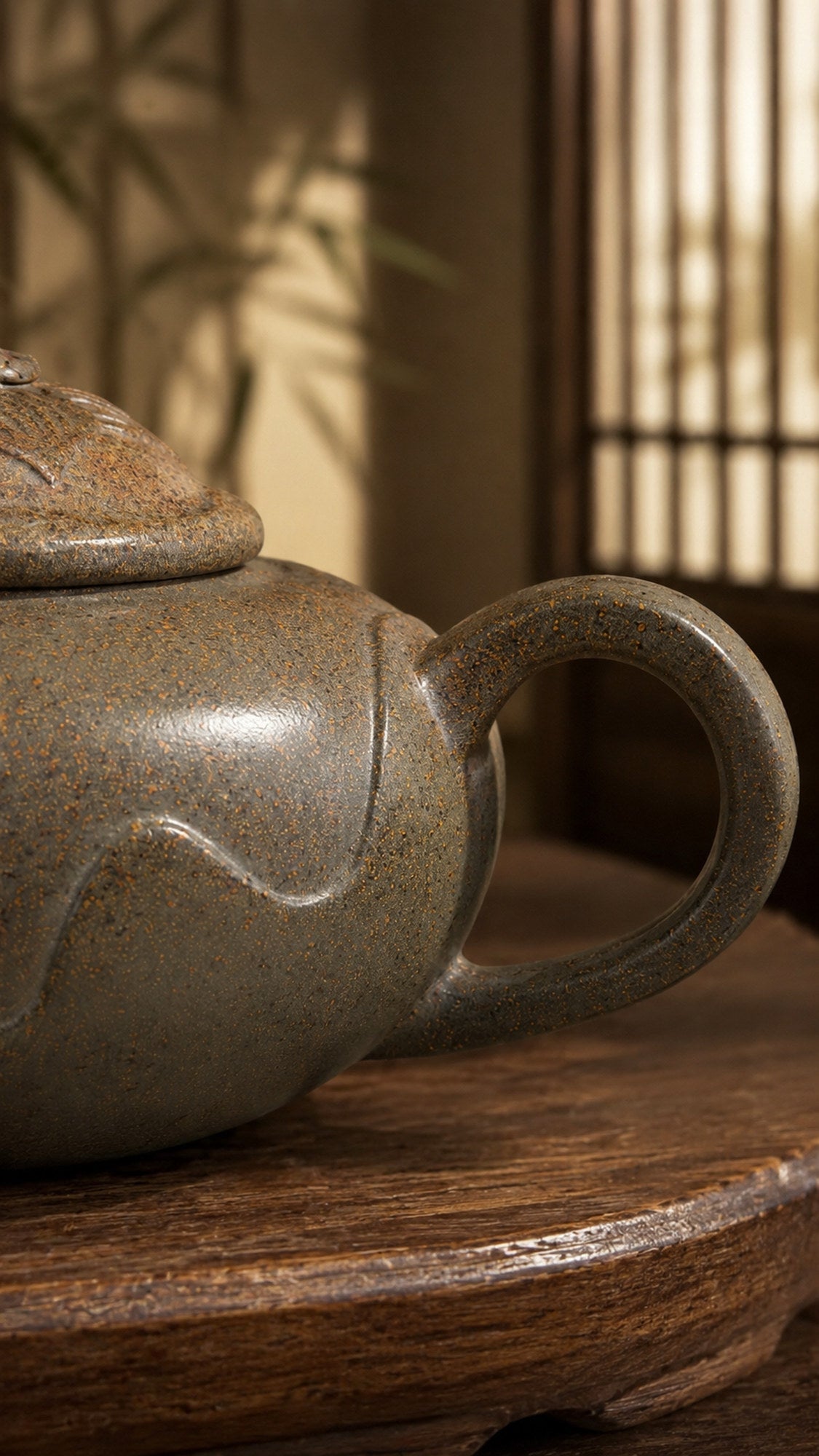 Lianyun Yixing Zisha Teapot – Xiekeqing Clay, 180ml – No. 194