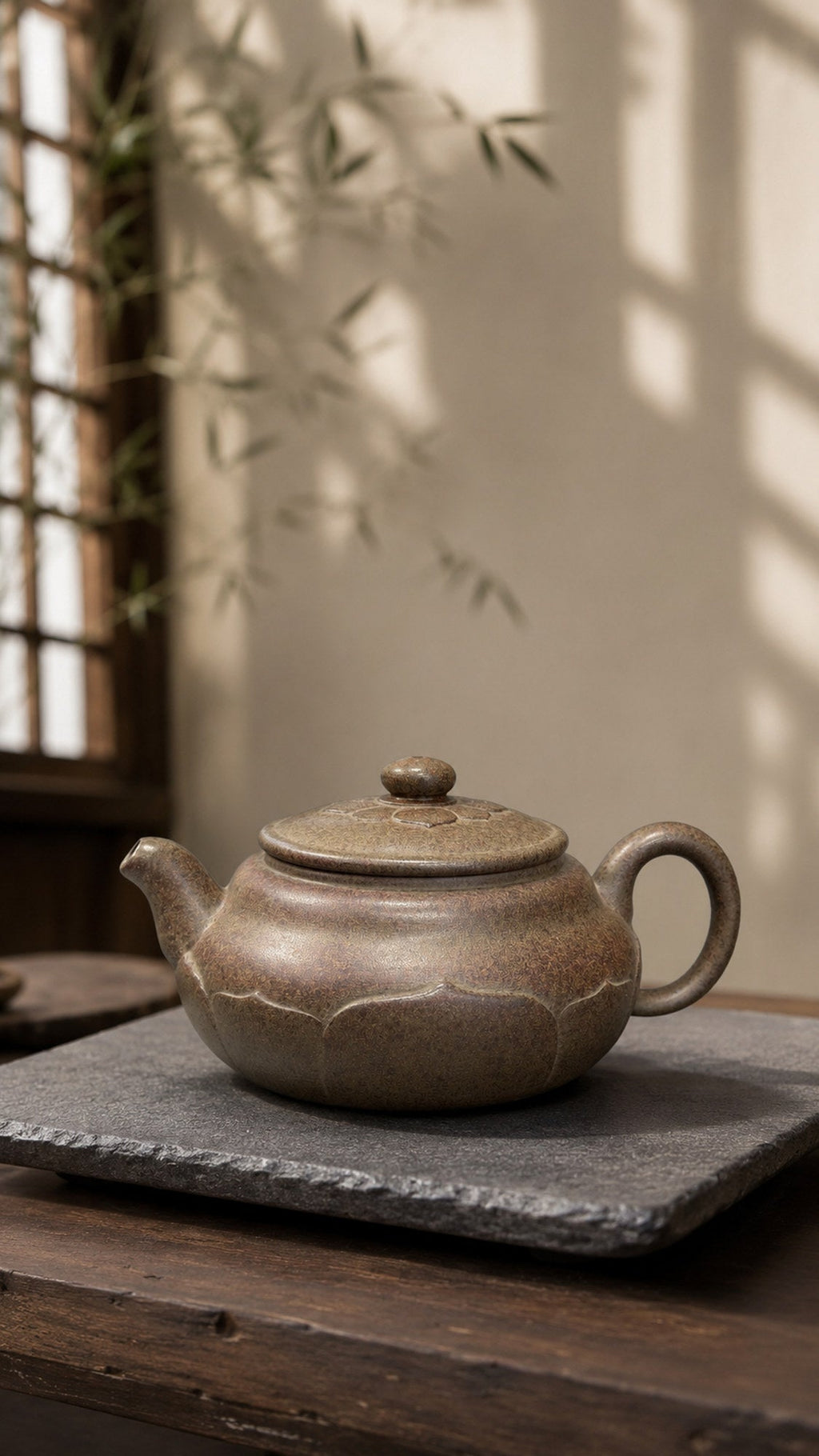 Lianyun Yixing Zisha Teapot – Xiekeqing Clay, 180ml – No. 203