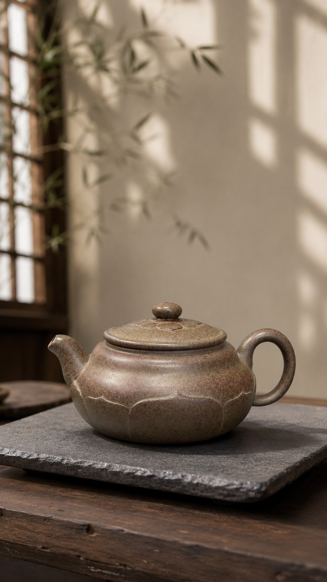 Lianyun Yixing Zisha Teapot – Xiekeqing Clay, 180ml – No. 203