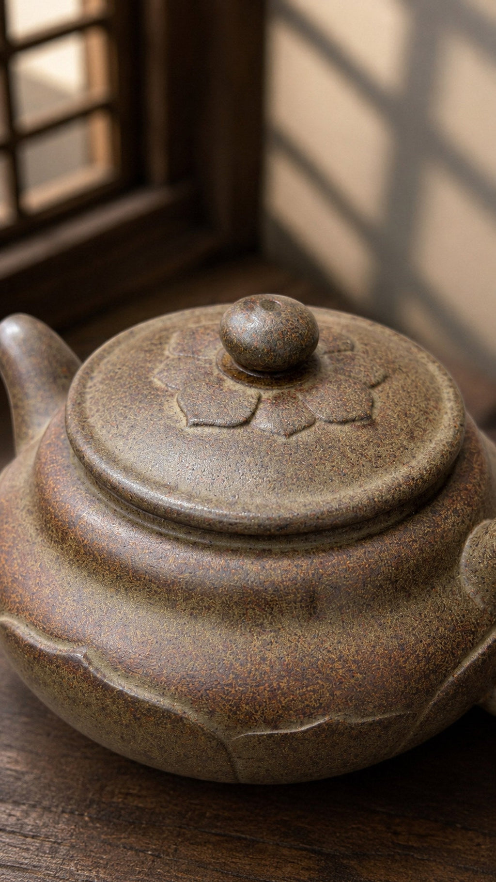 Lianyun Yixing Zisha Teapot – Xiekeqing Clay, 180ml – No. 203