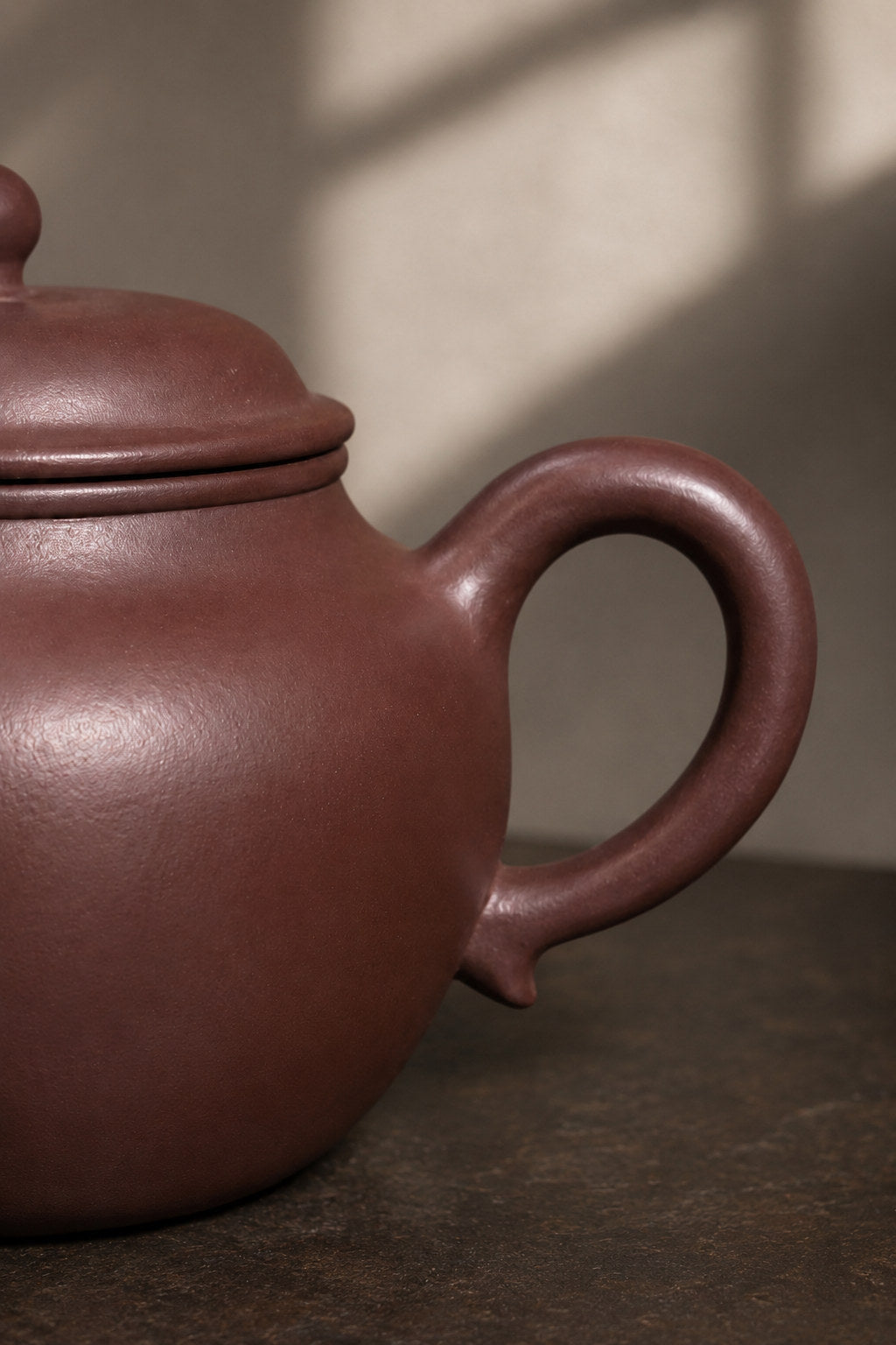 Handmade Lianzi Yixing Zisha Teapot – Longxuesha Clay, 110ml