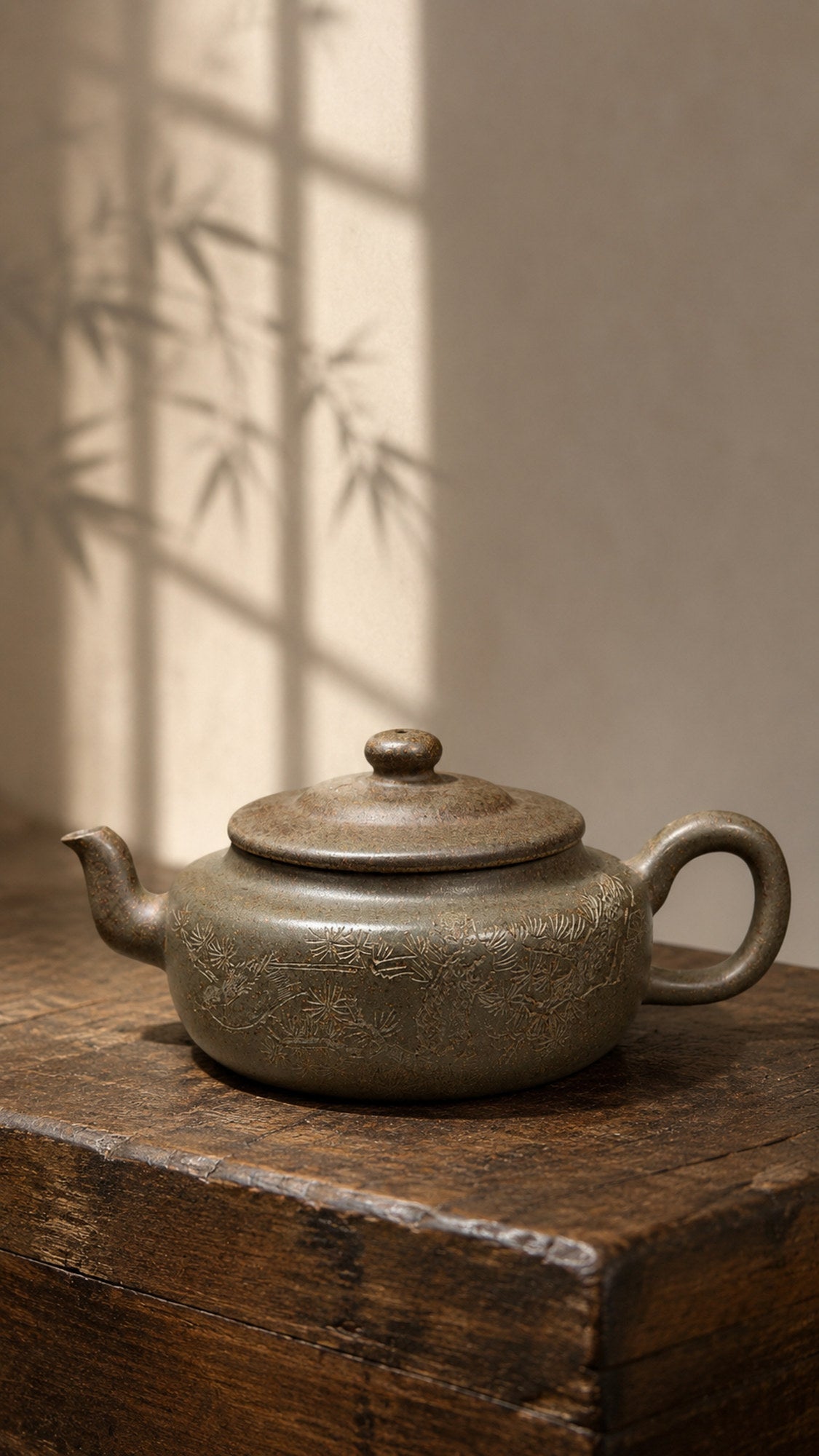 Lianzi Yixing Zisha Teapot – Xiekeqing Clay, 210ml
