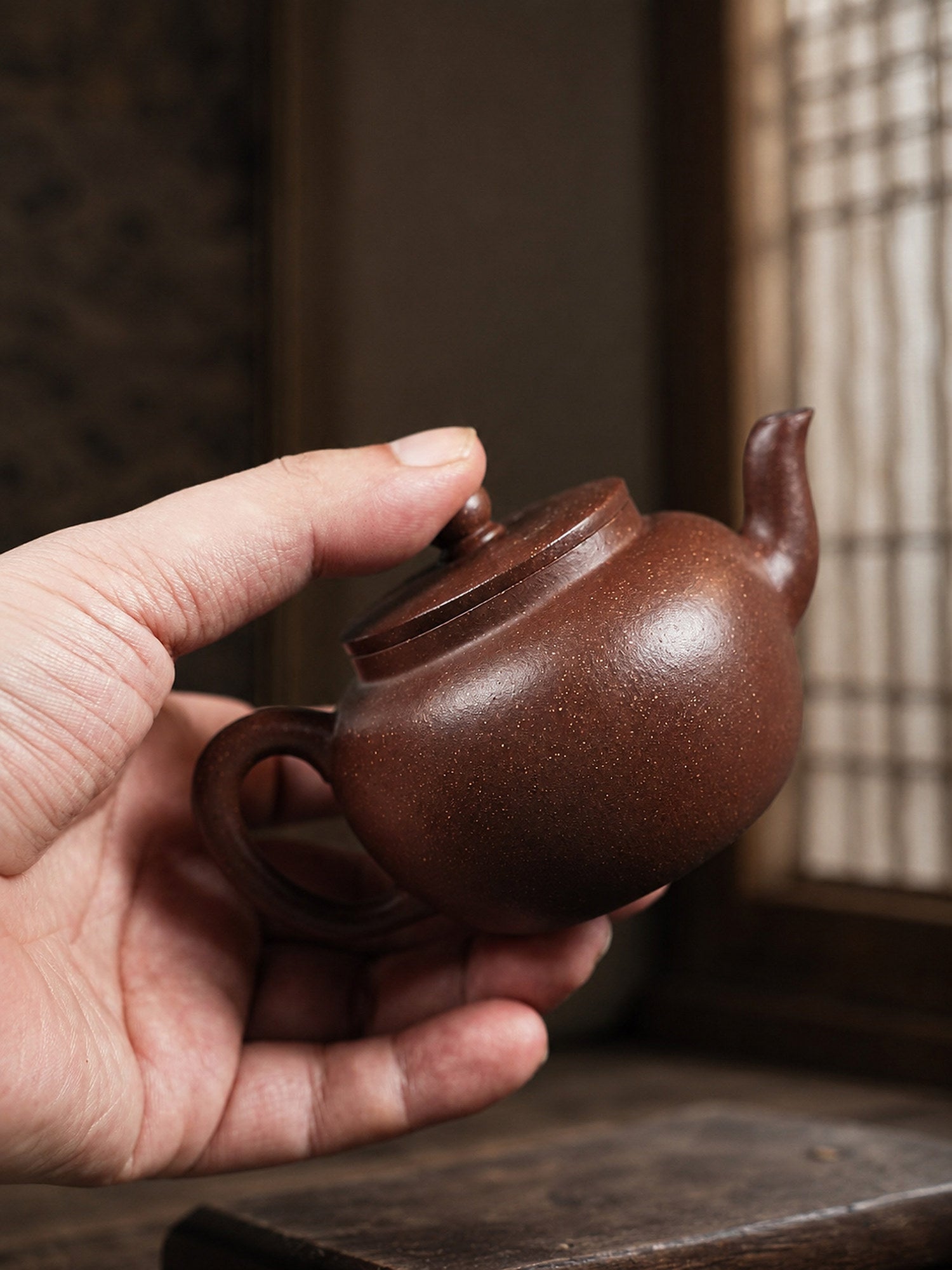Lianzi Yixing Zisha Teapot – Zini Clay, 150ml
