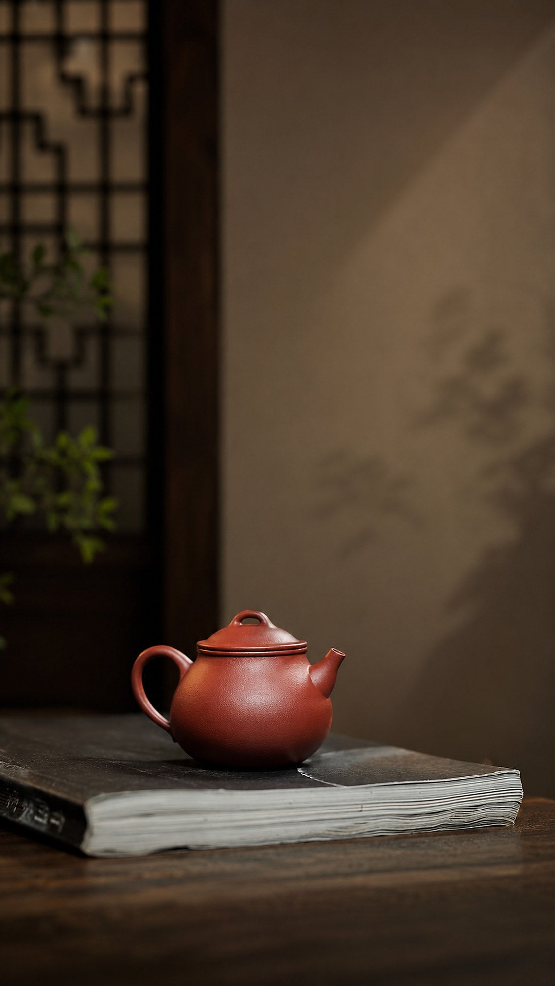 Handmade Ling Zhu Yixing Zisha Teapot – Zhuni Clay, 110ml