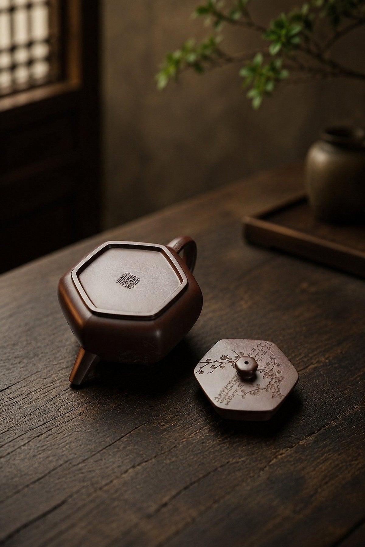 Liu Fang Yu Jing Yixing Zisha Teapot – Aged Zini Clay, 150ml
