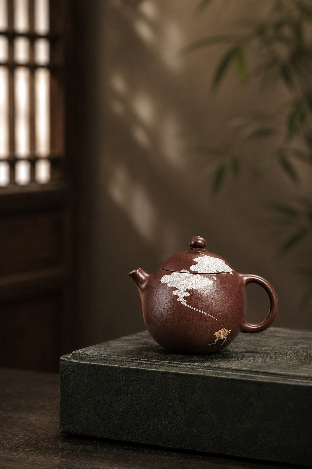 Longdan Yixing Zisha Teapot – Aged Zini Clay, 100ml