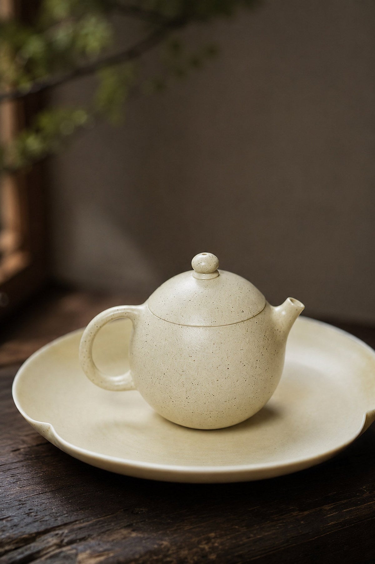Longdan Yixing Zisha Teapot – Baiyu Duanni Clay, 100ml