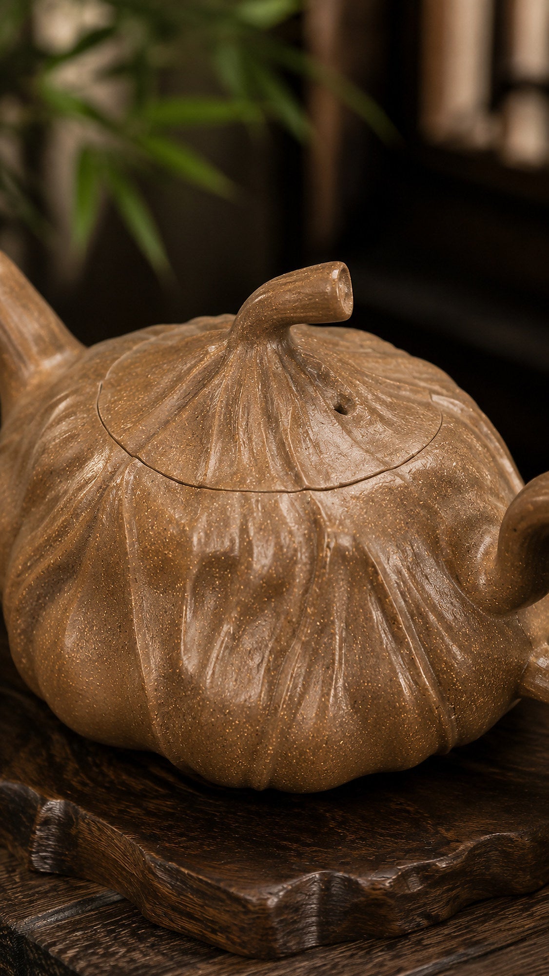 Lotus Sculptural Form Yixing Zisha Teapot – Aged Duanni Clay, 120ml – No. 003
