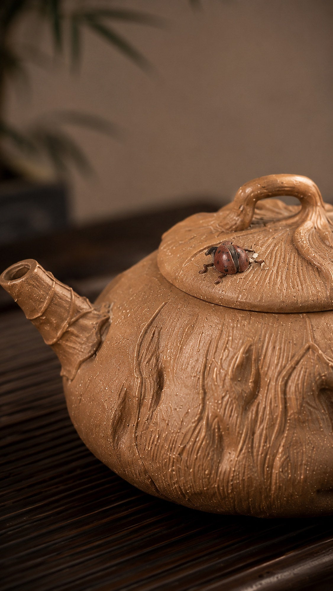 Lotus Sculptural Form Yixing Zisha Teapot – Aged Duanni Clay, 90ml