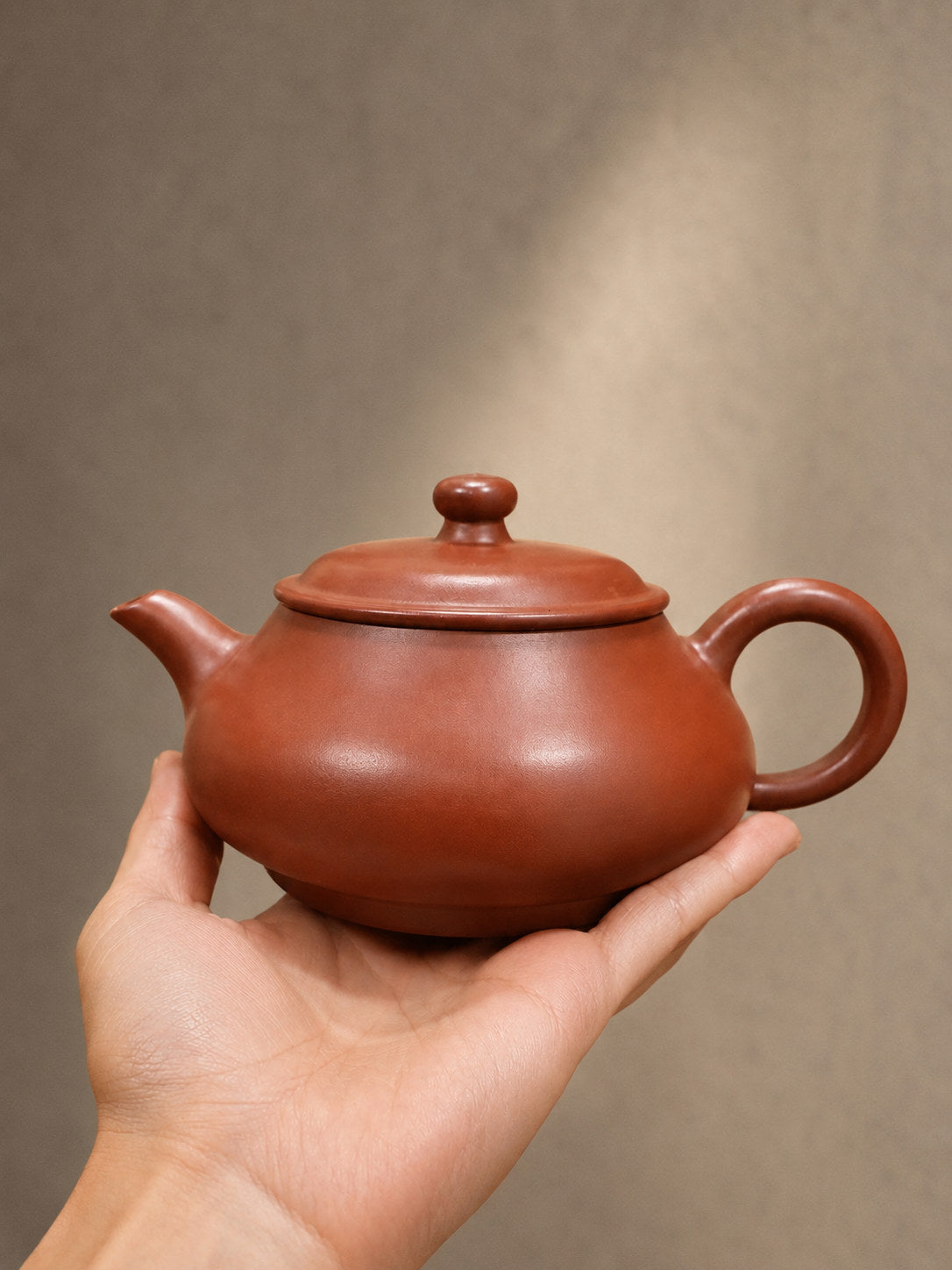 Handmade Ming Lu Yixing Zisha Teapot – Dahongpao Clay, 160ml