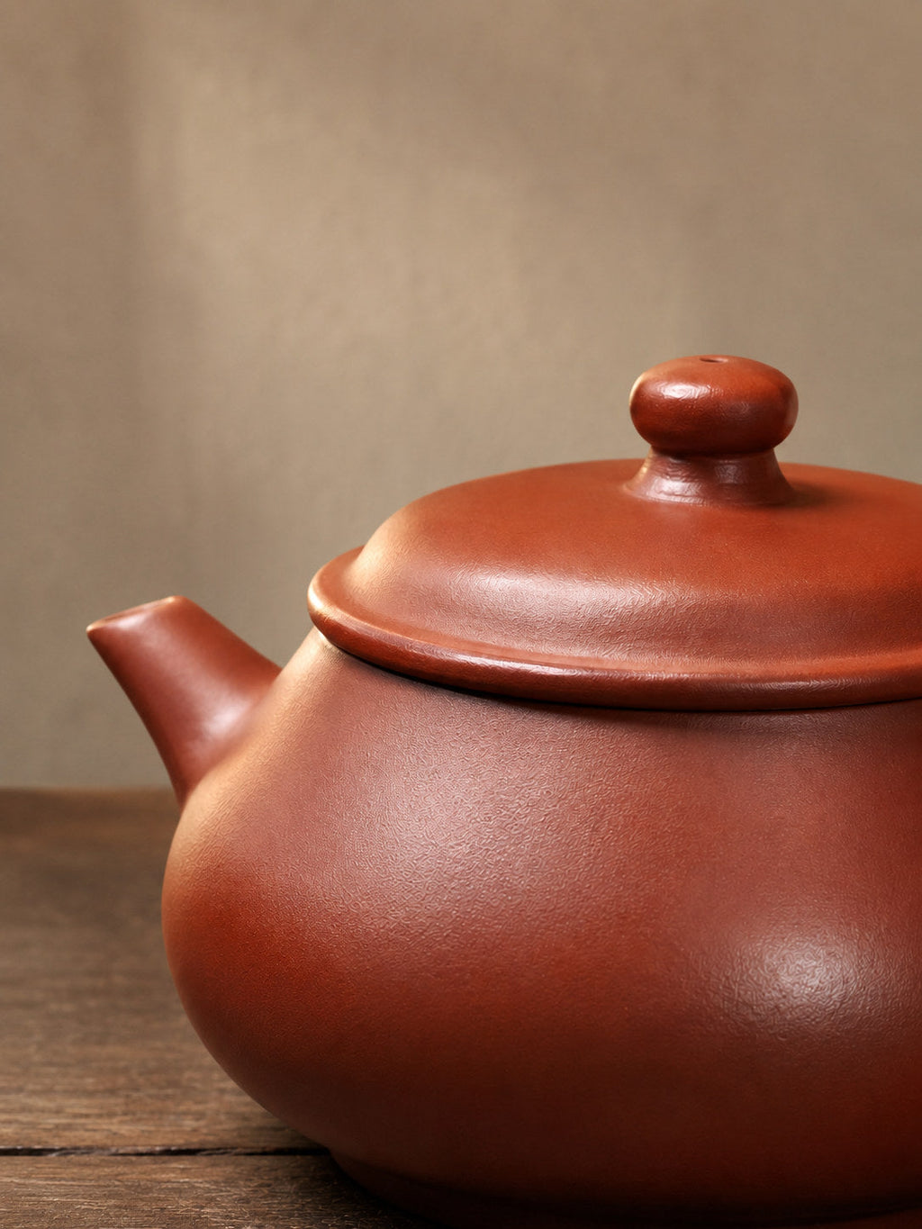 Handmade Ming Lu Yixing Zisha Teapot – Dahongpao Clay, 160ml