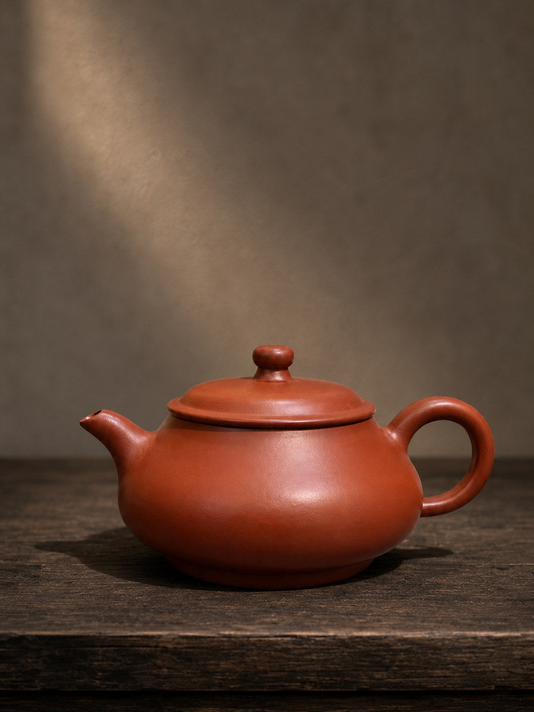 Handmade Ming Lu Yixing Zisha Teapot – Dahongpao Clay, 160ml