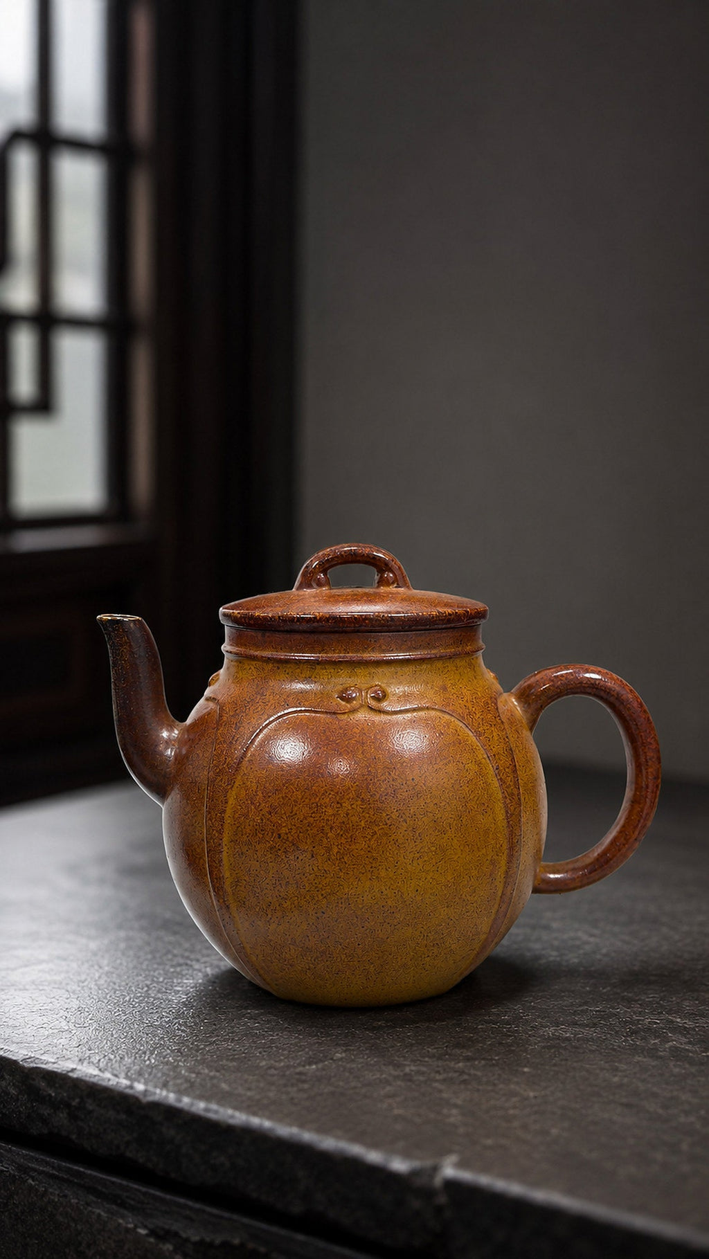 Palace Lantern Yixing Zisha Teapot – Golden Duanni Clay, 220ml