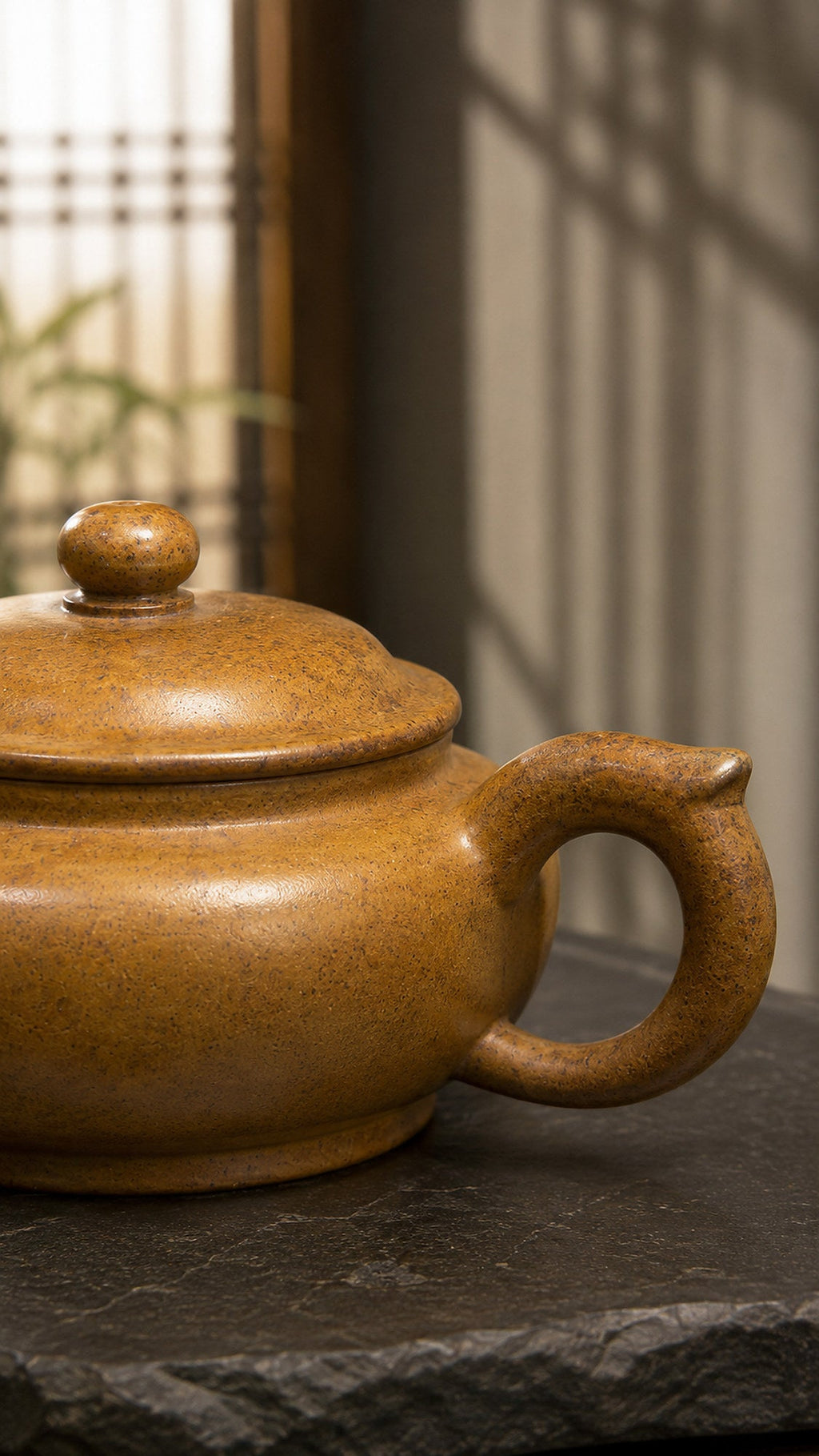 Palace Lantern Yixing Zisha Teapot – Golden Duanni Clay, 280ml