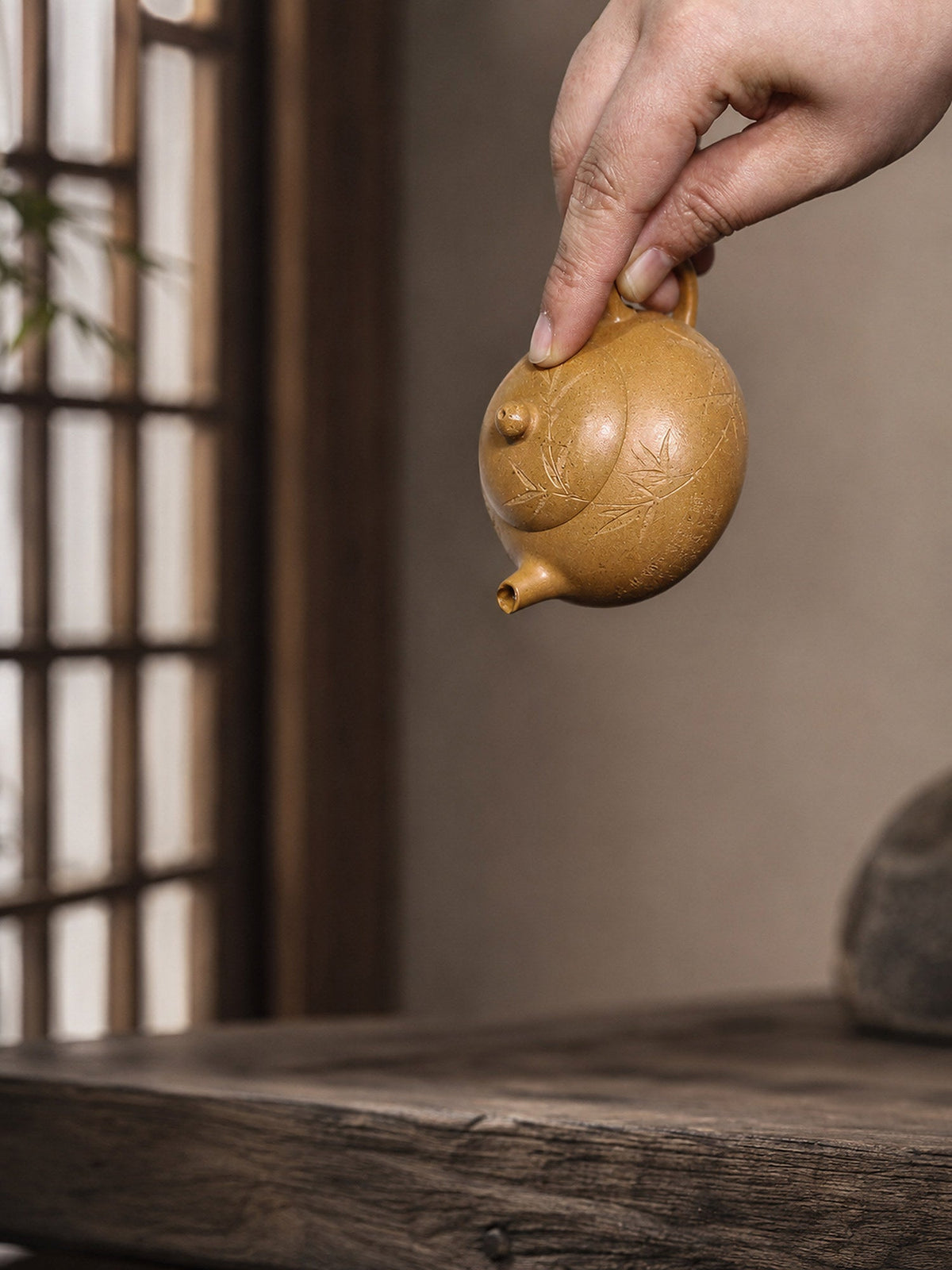 Pear-Shaped Yixing Zisha Teapot – Aged Duanni Clay, 120ml