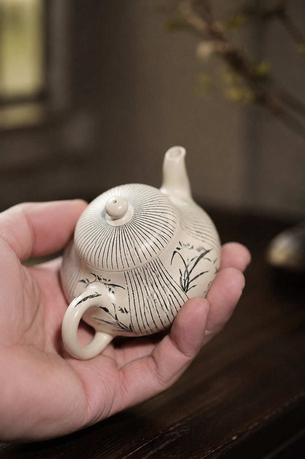 Handmade Aili Yixing Zisha Teapot – Baiyu Duanni Clay, 100ml