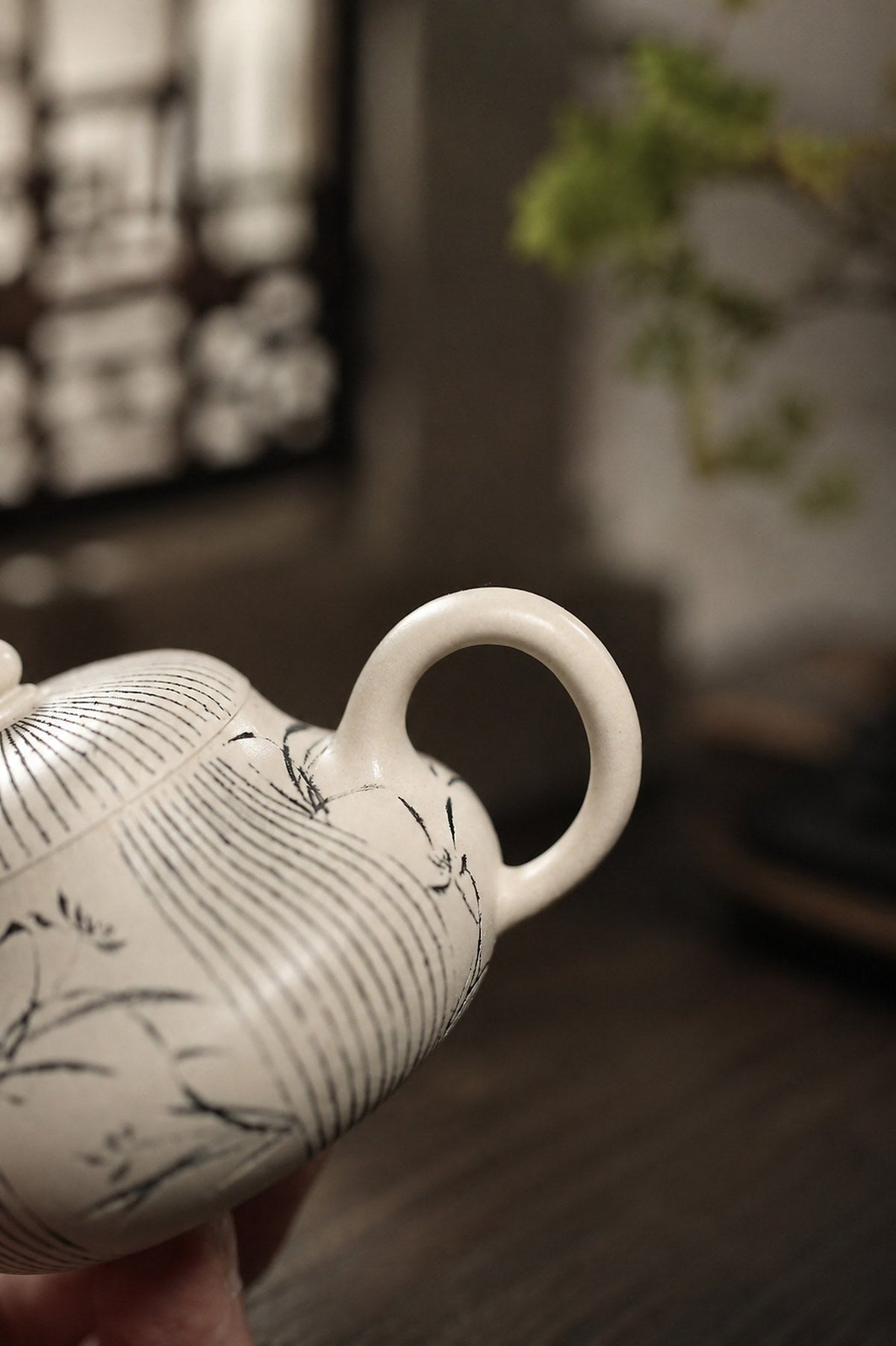 Handmade Aili Yixing Zisha Teapot – Baiyu Duanni Clay, 100ml