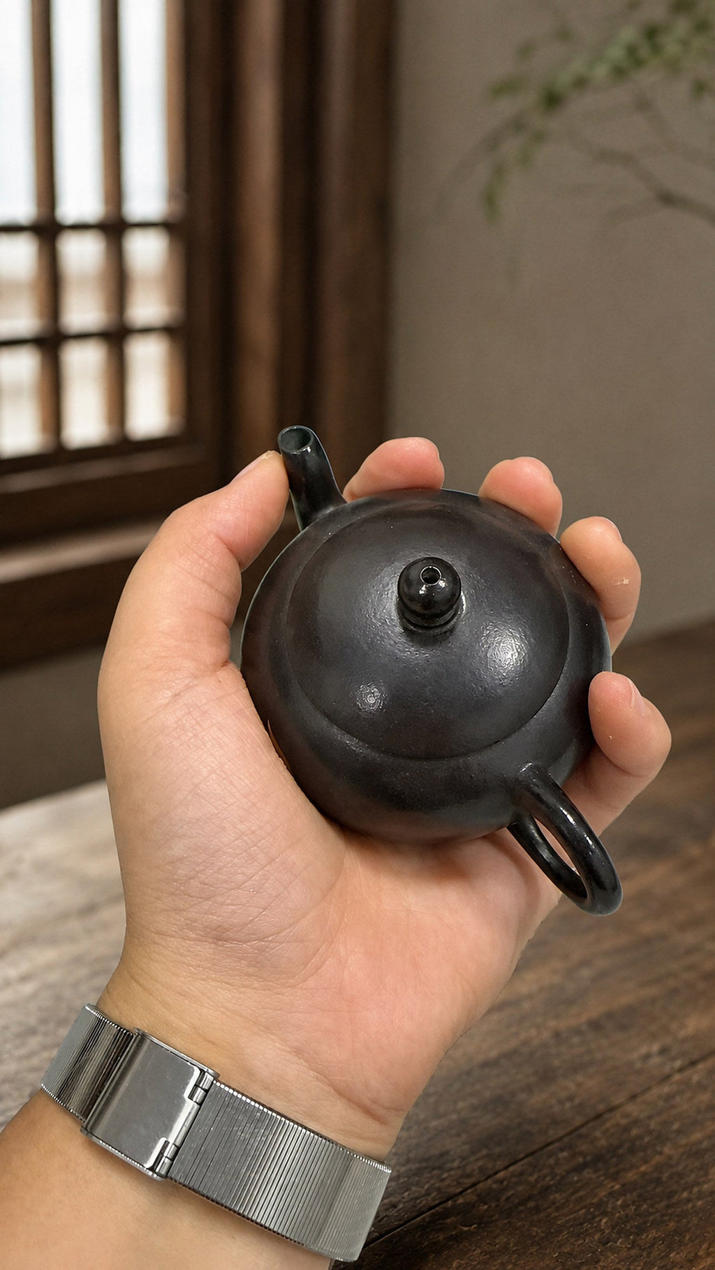 Pear-Shaped Yixing Zisha Teapot – Reduction-Fired Zhuni Clay, 90ml