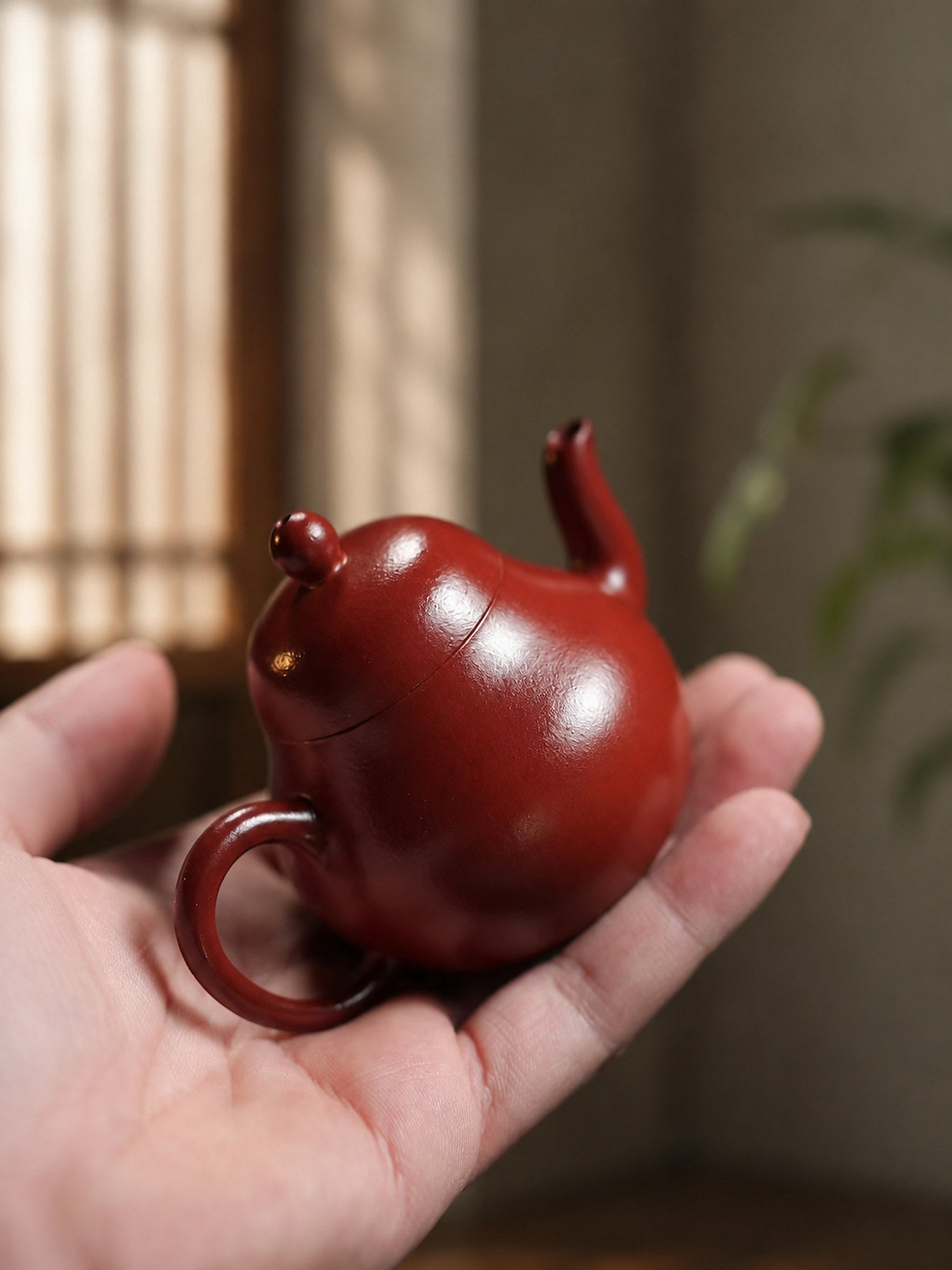 Handmade Pear-Shaped Yixing Zisha Teapot – Zhuni Clay, 120ml