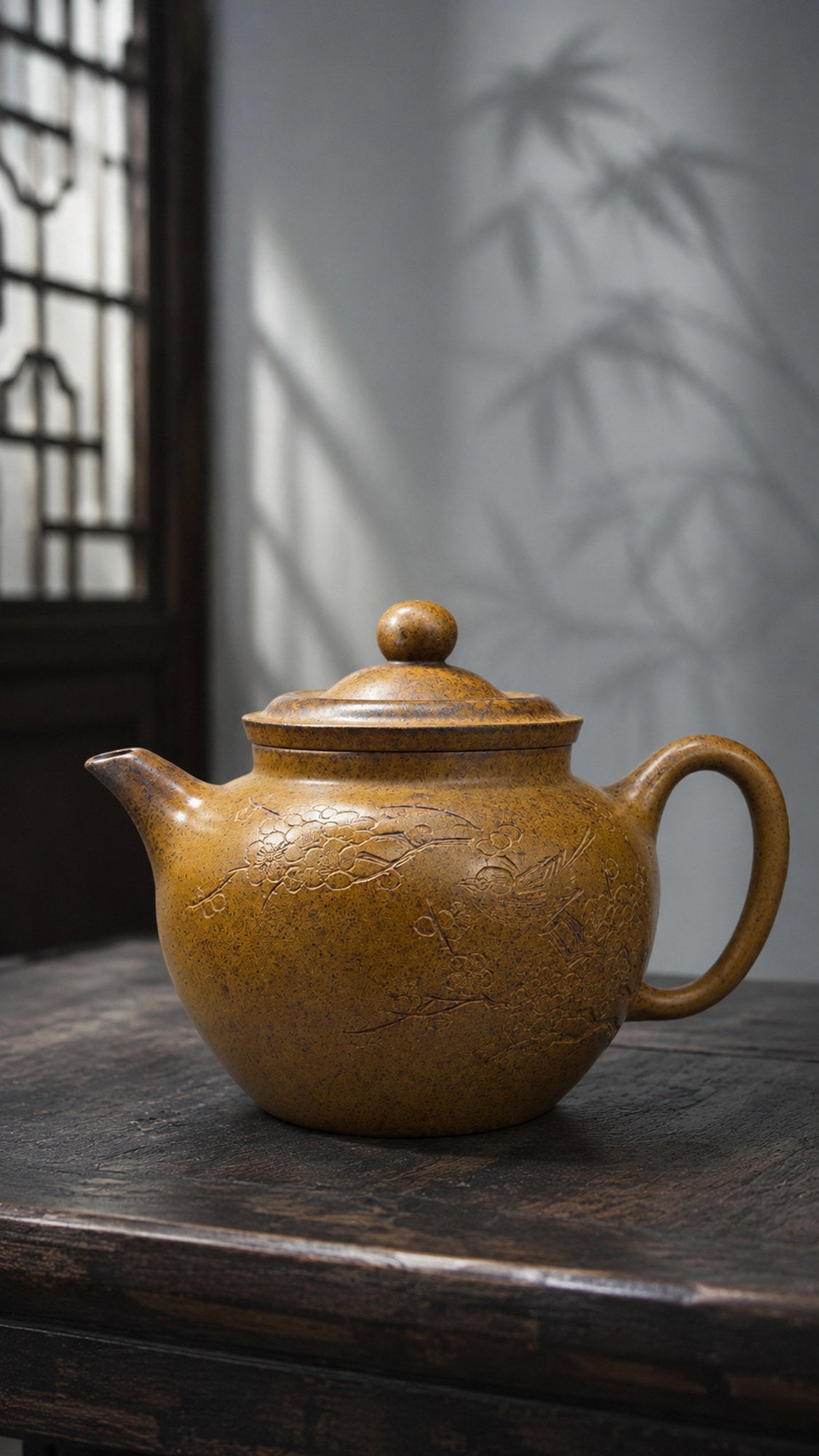 Qiu Shui Yixing Zisha Teapot – Golden Duanni Clay, 220ml