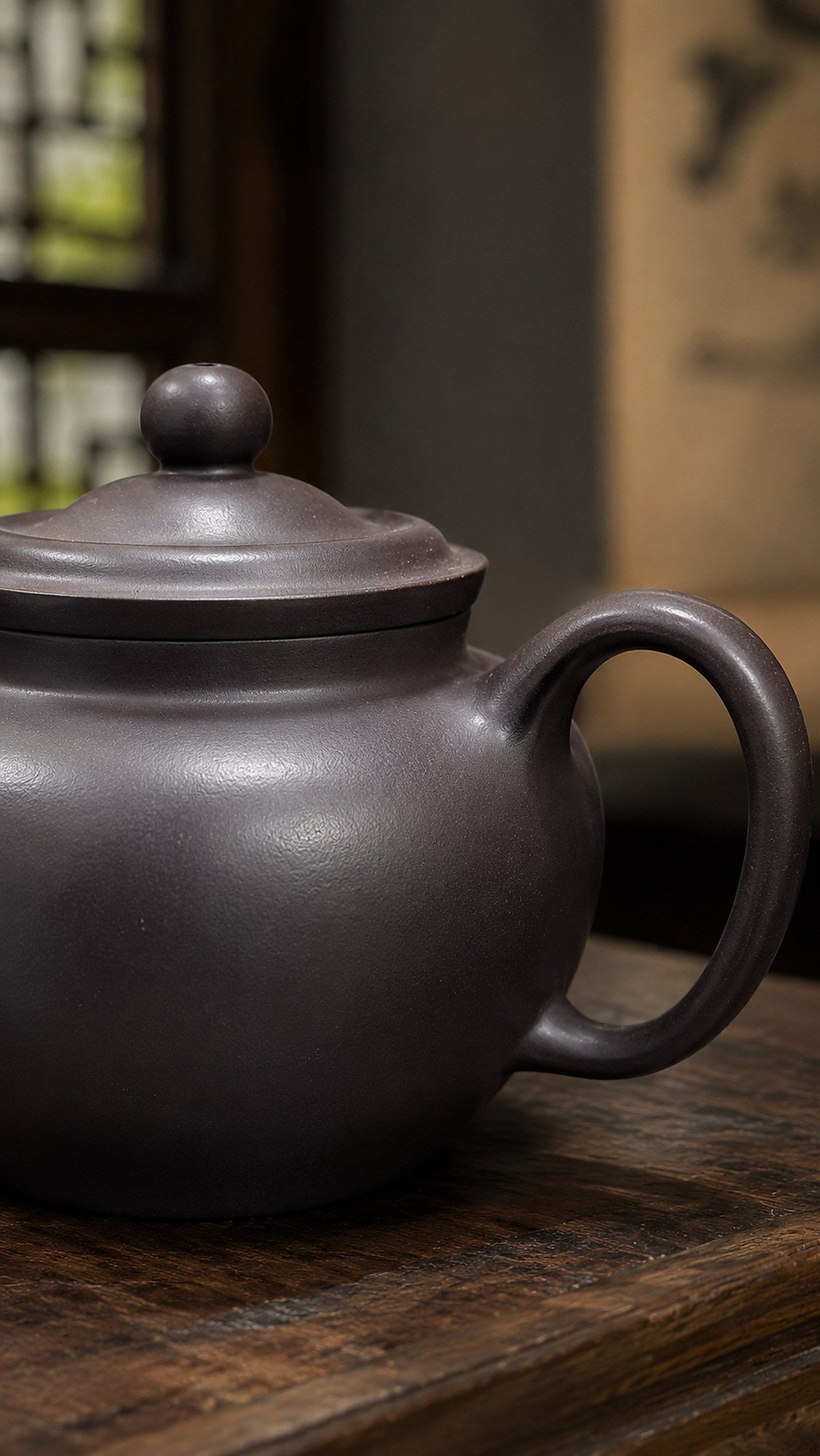 Handmade Qiu Shui Yixing Zisha Teapot – Hei Duntou Clay, 240ml