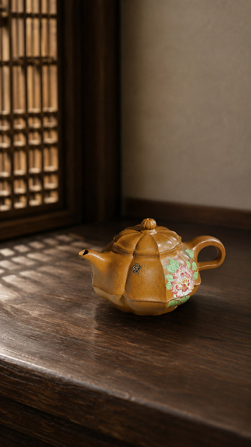 Ribbed Form Yixing Zisha Teapot – Golden Duanni Clay, 180ml