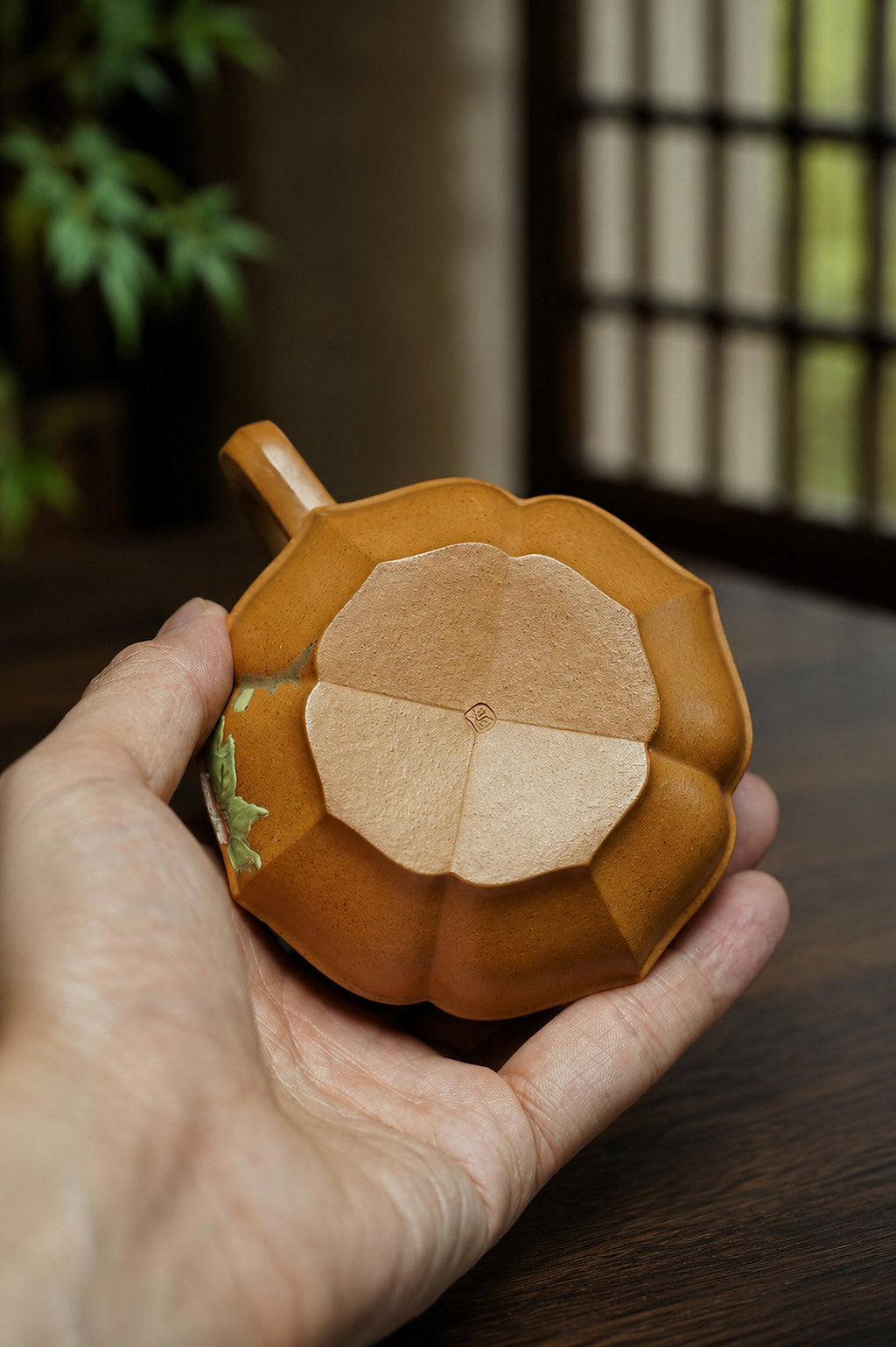 Ribbed Form Yixing Zisha Teapot – Golden Duanni Clay, 180ml