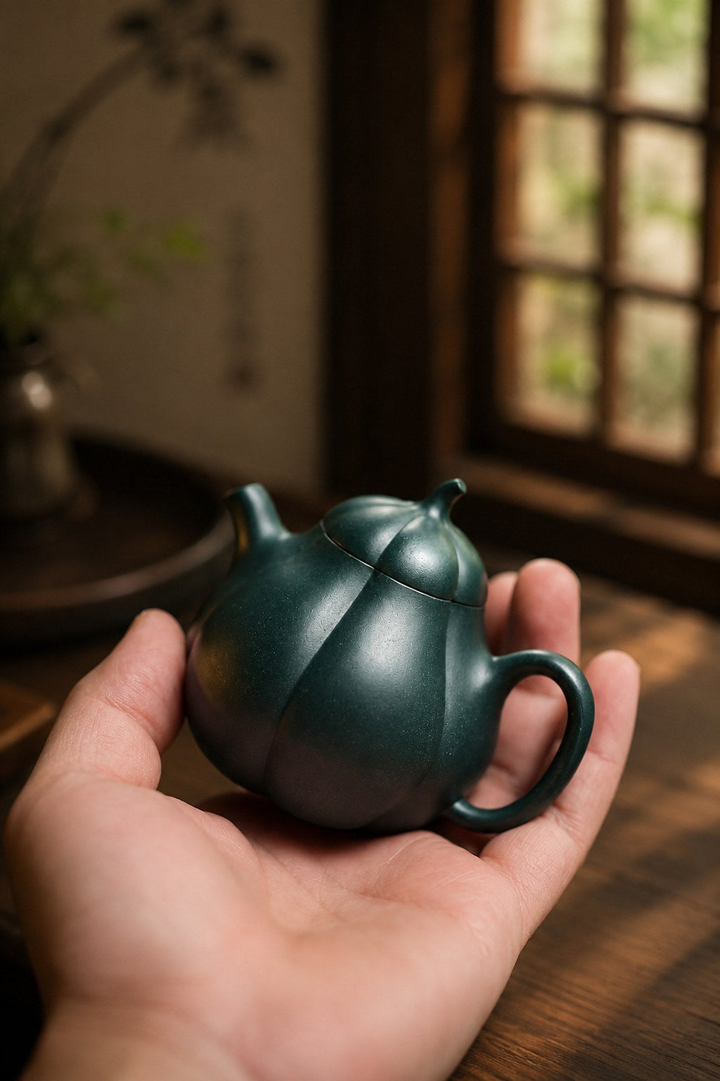 Handmade Ribbed Form Yixing Zisha Teapot – Luni Clay, 125ml