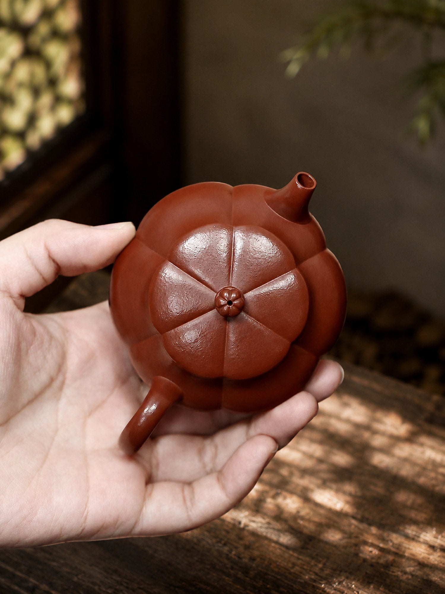 Handmade Ribbed Form Yixing Zisha Teapot – Zhuni Clay, 110ml