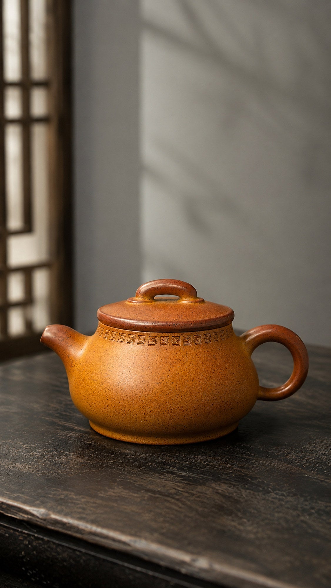 Ru Xiang Yixing Zisha Teapot – Golden Duanni Clay, 160ml