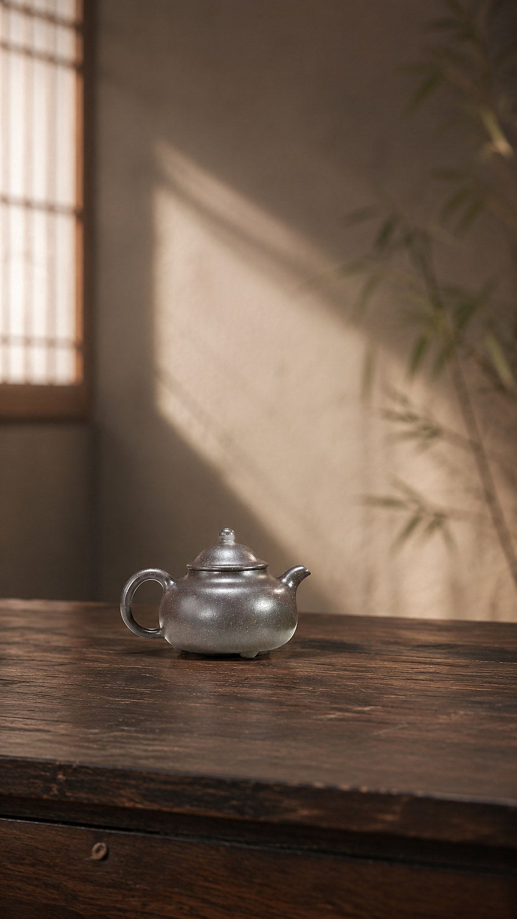 Handmade San Zu Ru Ding Yixing Zisha Teapot – Tianqingni Clay, 150ml