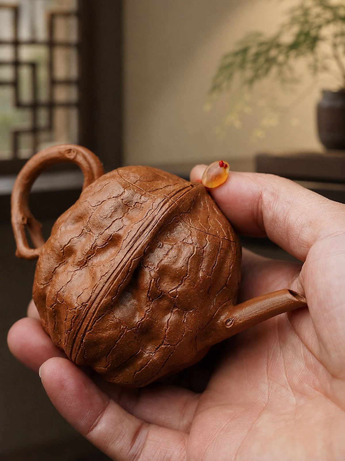 Handmade Sculptural Form Yixing Zisha Teapot – Aged Duanni Clay, 130ml