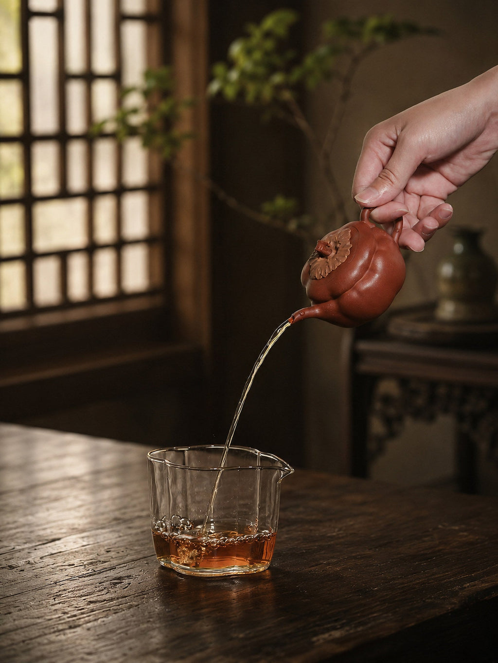 Handmade Sculptural Form Yixing Zisha Teapot – Aged Duanni Clay, 125ml