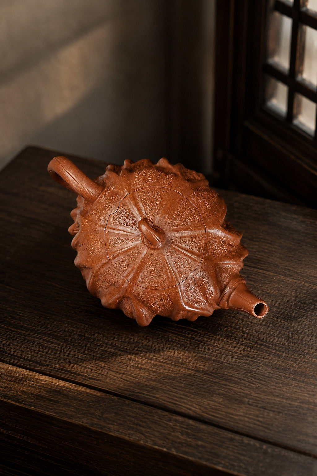 Handmade Sculptural Form Yixing Zisha Teapot – Aged Duanni Clay, 260ml