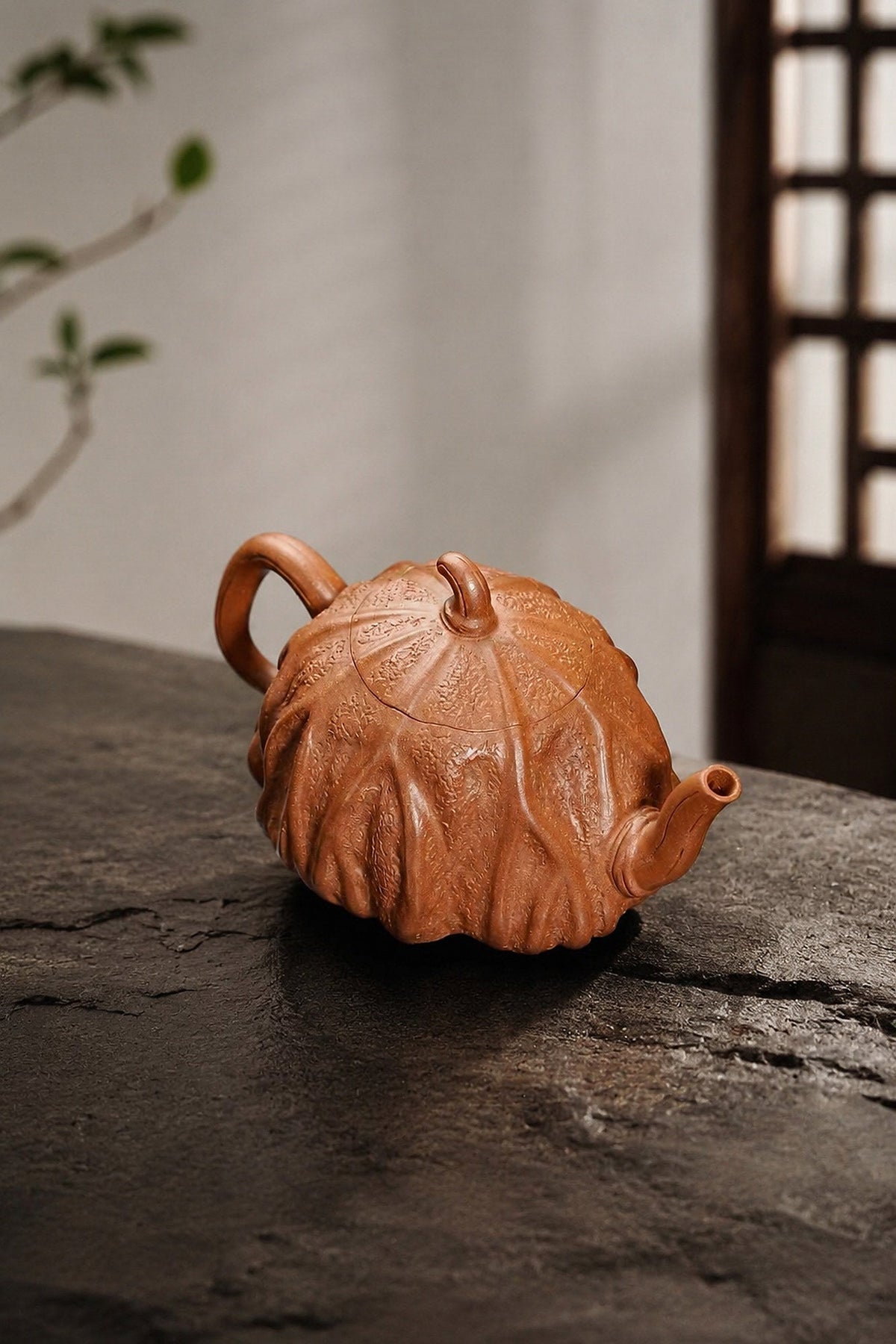 Handmade Sculptural Form Yixing Zisha Teapot – Aged Duanni Clay, 260ml