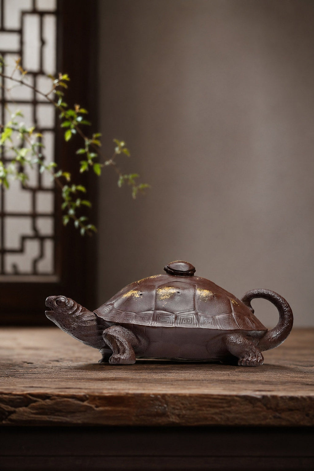 Handmade Sculptural Form Yixing Zisha Teapot – Aged Zini Clay, 130ml