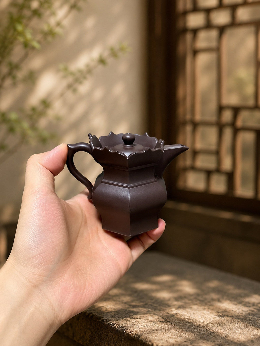 Handmade Sculptural Form Yixing Zisha Teapot – Aged Zini Clay, 160ml