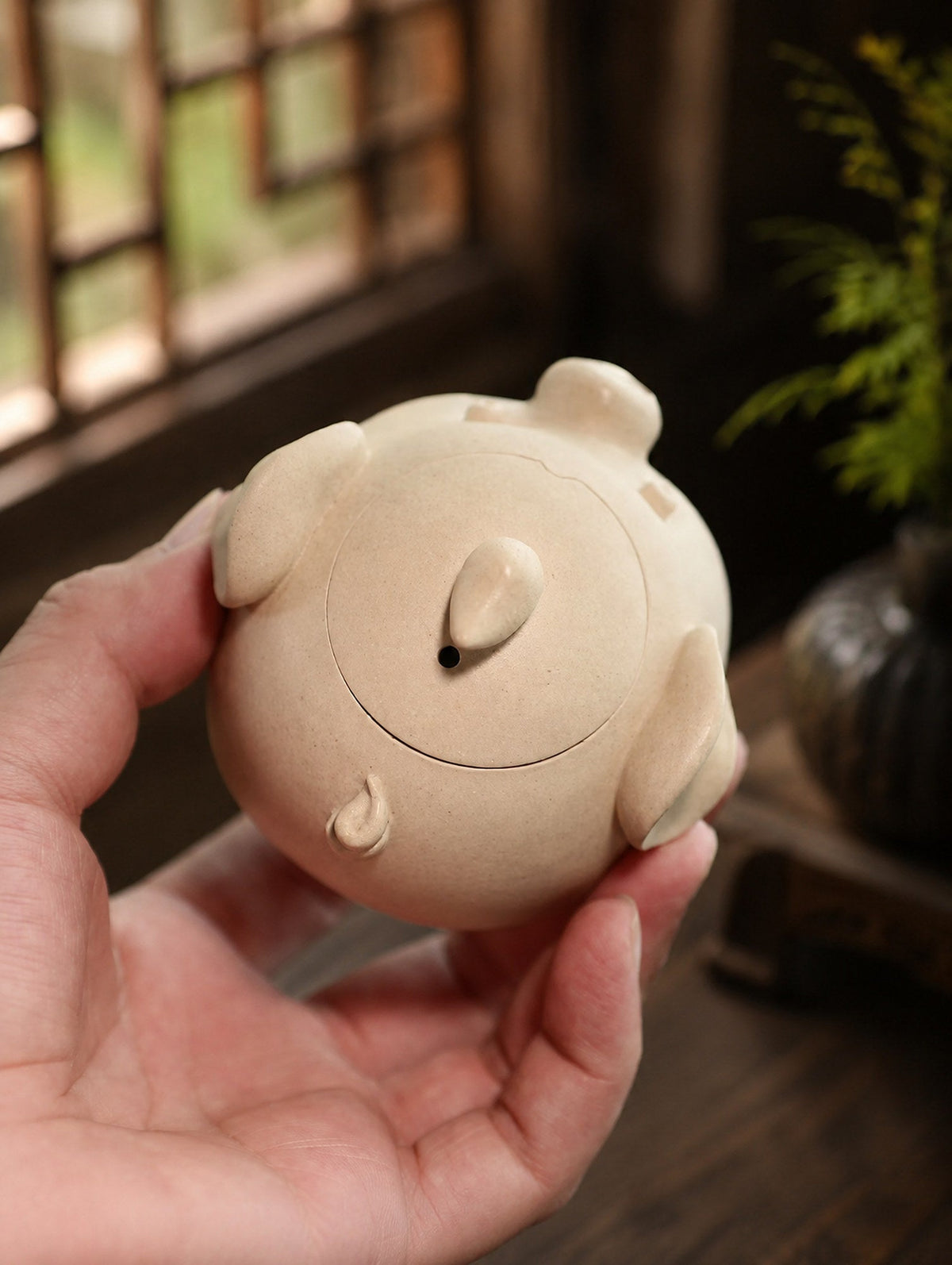 Handmade Sculptural Form Yixing Zisha Teapot – Baiyu Duanni Clay, 150ml – No. 318