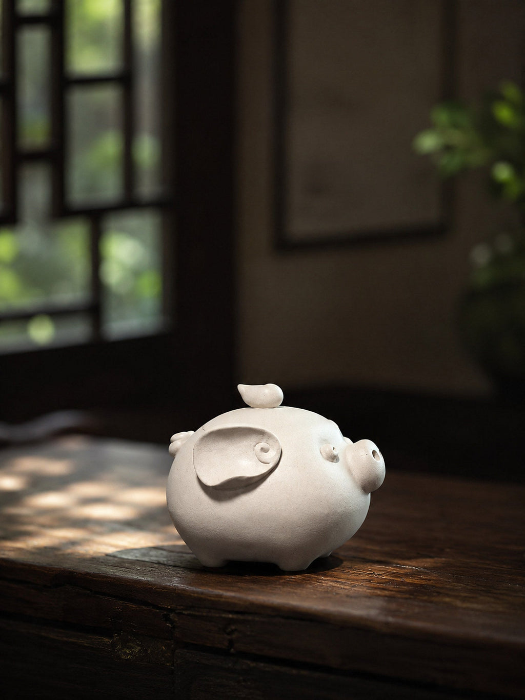 Handmade Sculptural Form Yixing Zisha Teapot – Baiyu Duanni Clay, 150ml – No. 318