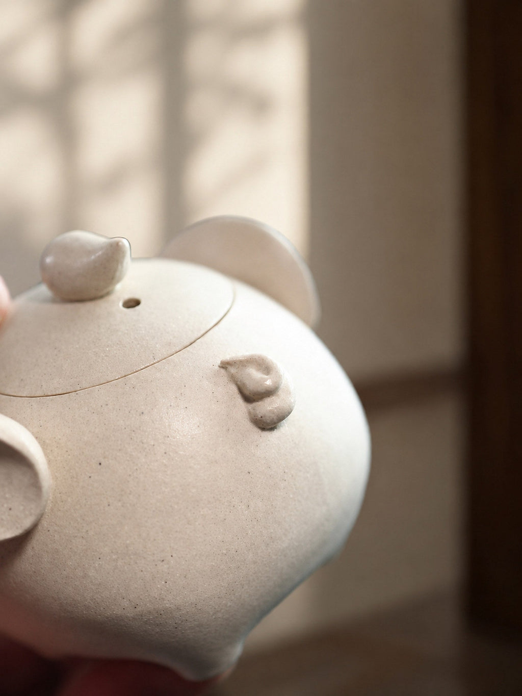 Handmade Sculptural Form Yixing Zisha Teapot – Baiyu Duanni Clay, 150ml – No. 318