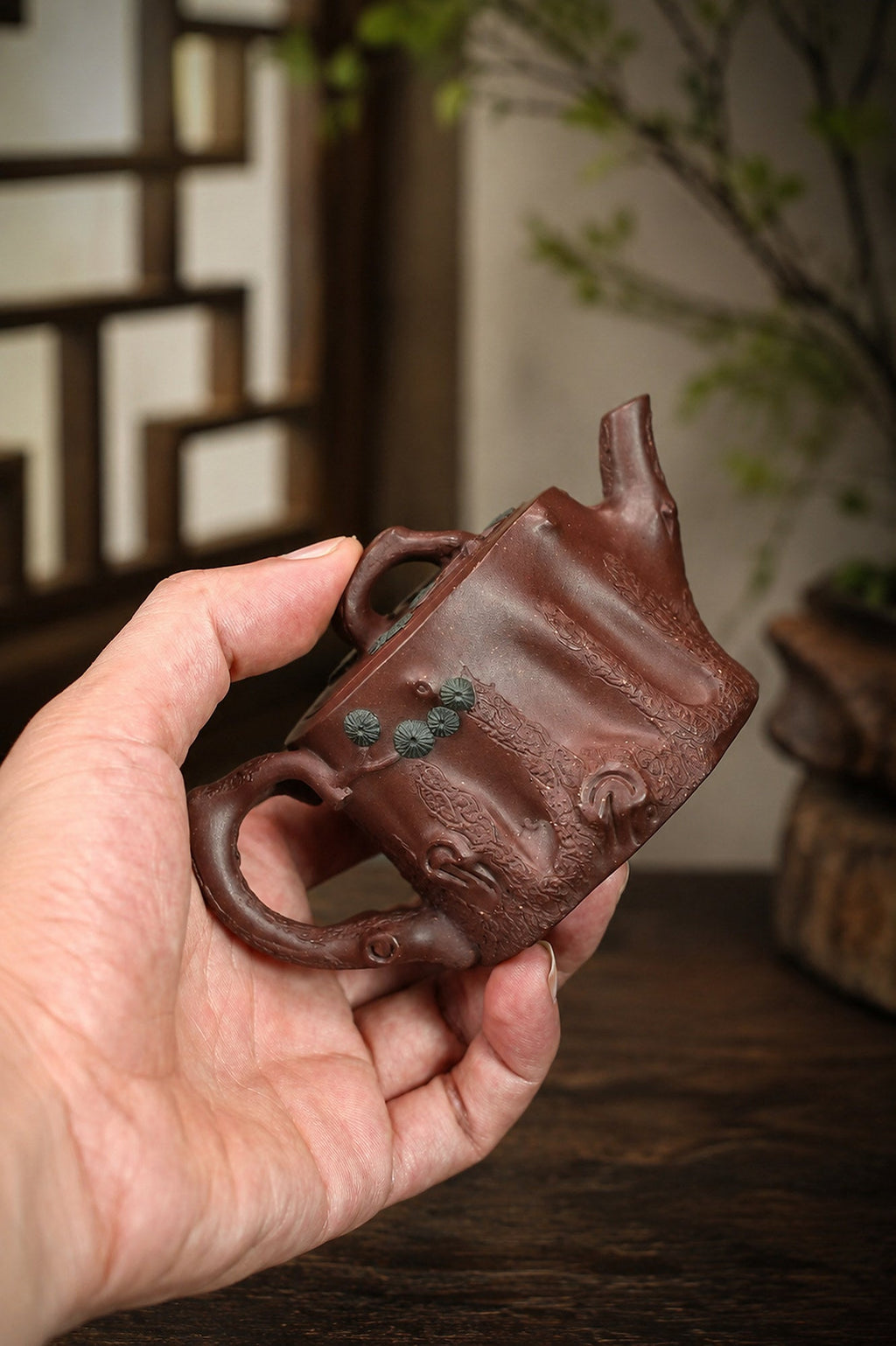 Handmade Sculptural Form Yixing Zisha Teapot – Dicaoqing Zini Clay, 130ml