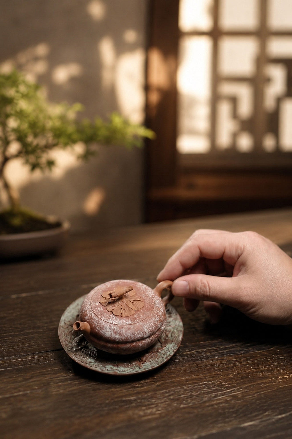 Handmade Sculptural Form Yixing Zisha Teapot – Duanni Clay, 100ml
